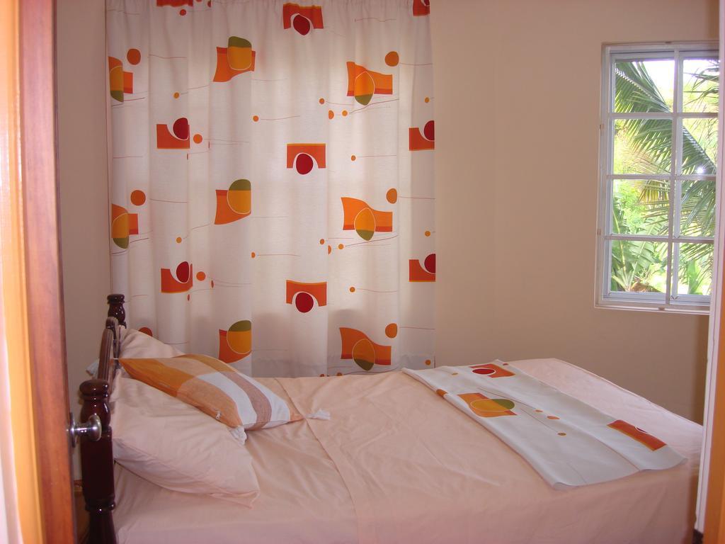 Bayside Villa St. Lucia คาสทรีส ห้อง รูปภาพ
